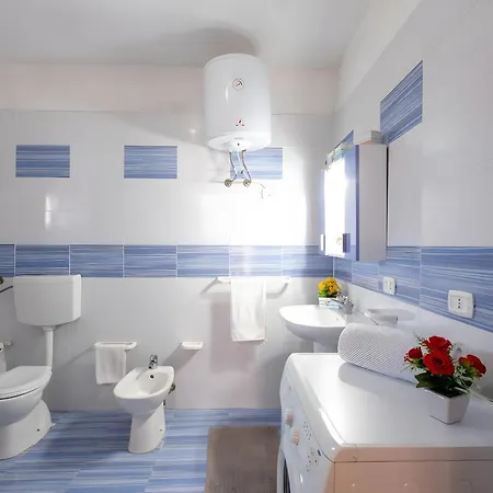 Riva D'oro Sea View Casa de Férias