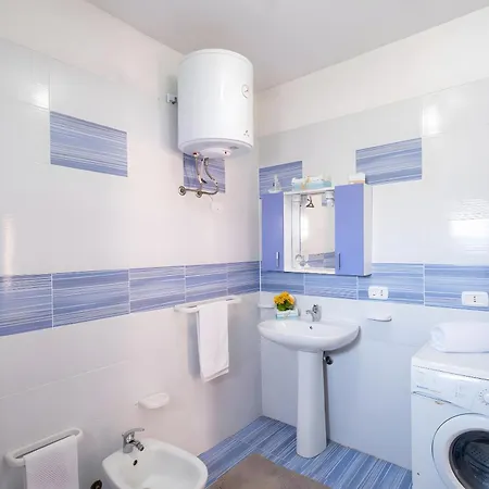 Riva D'oro Sea View Casa de Férias *